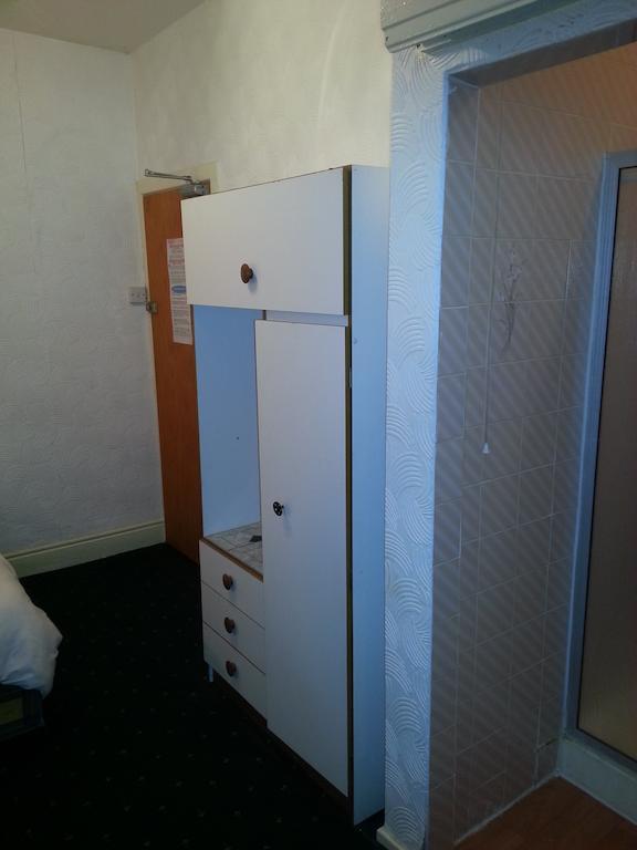 Family Room with Private Bathroom,243592653:JPEG