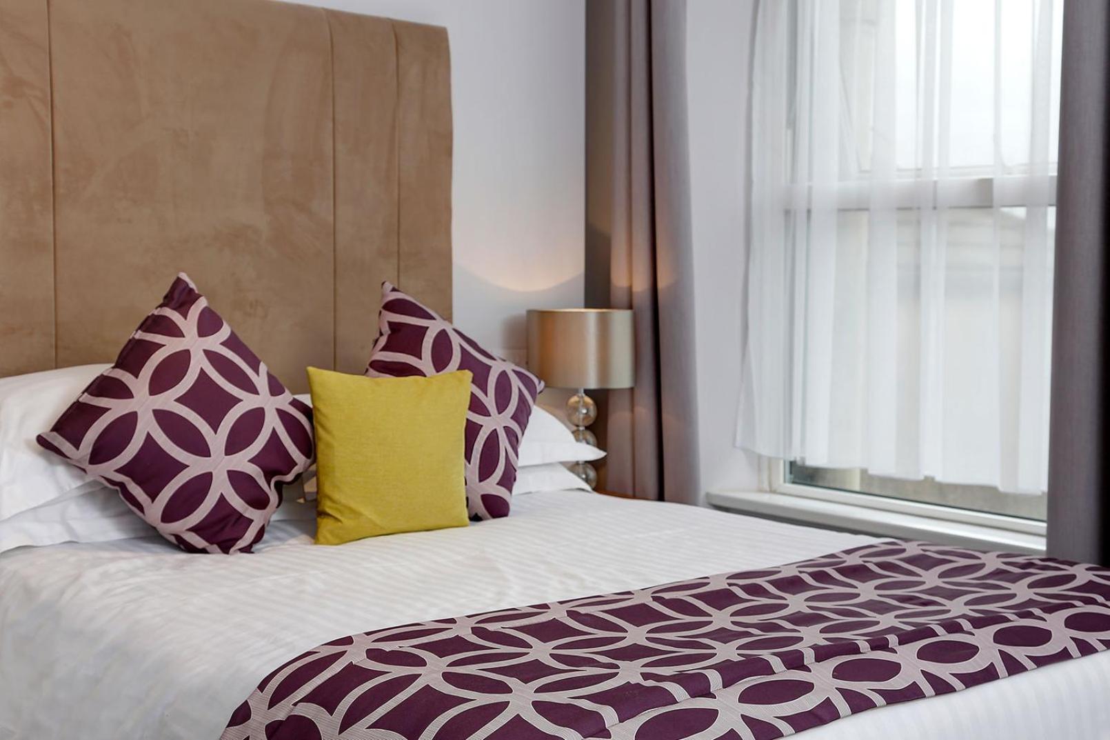 Standard Double Room,641373237:JPEG