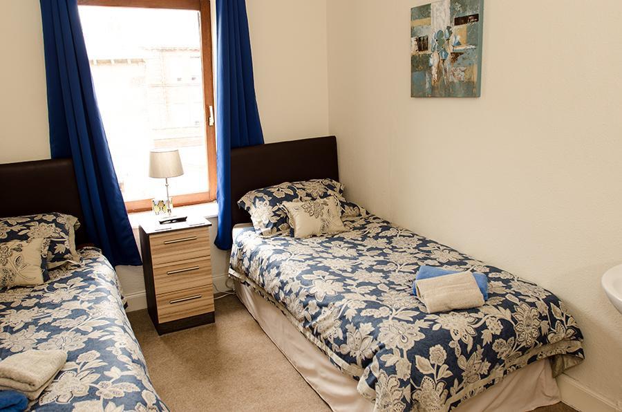 Twin Room with Shared Bathroom