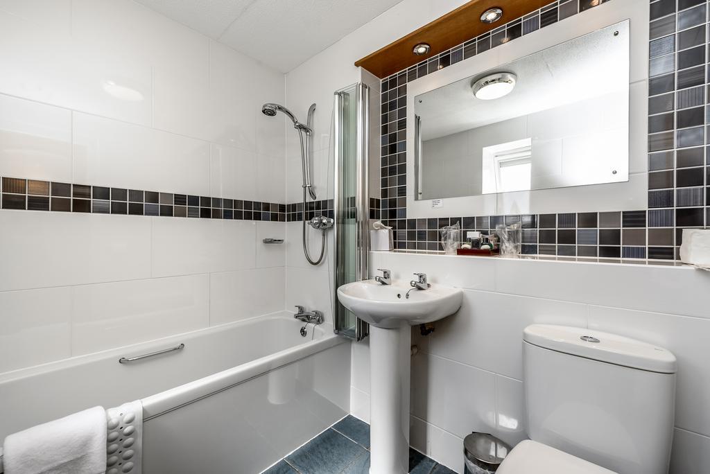Standard Double Room (Pets Allowed on Request)