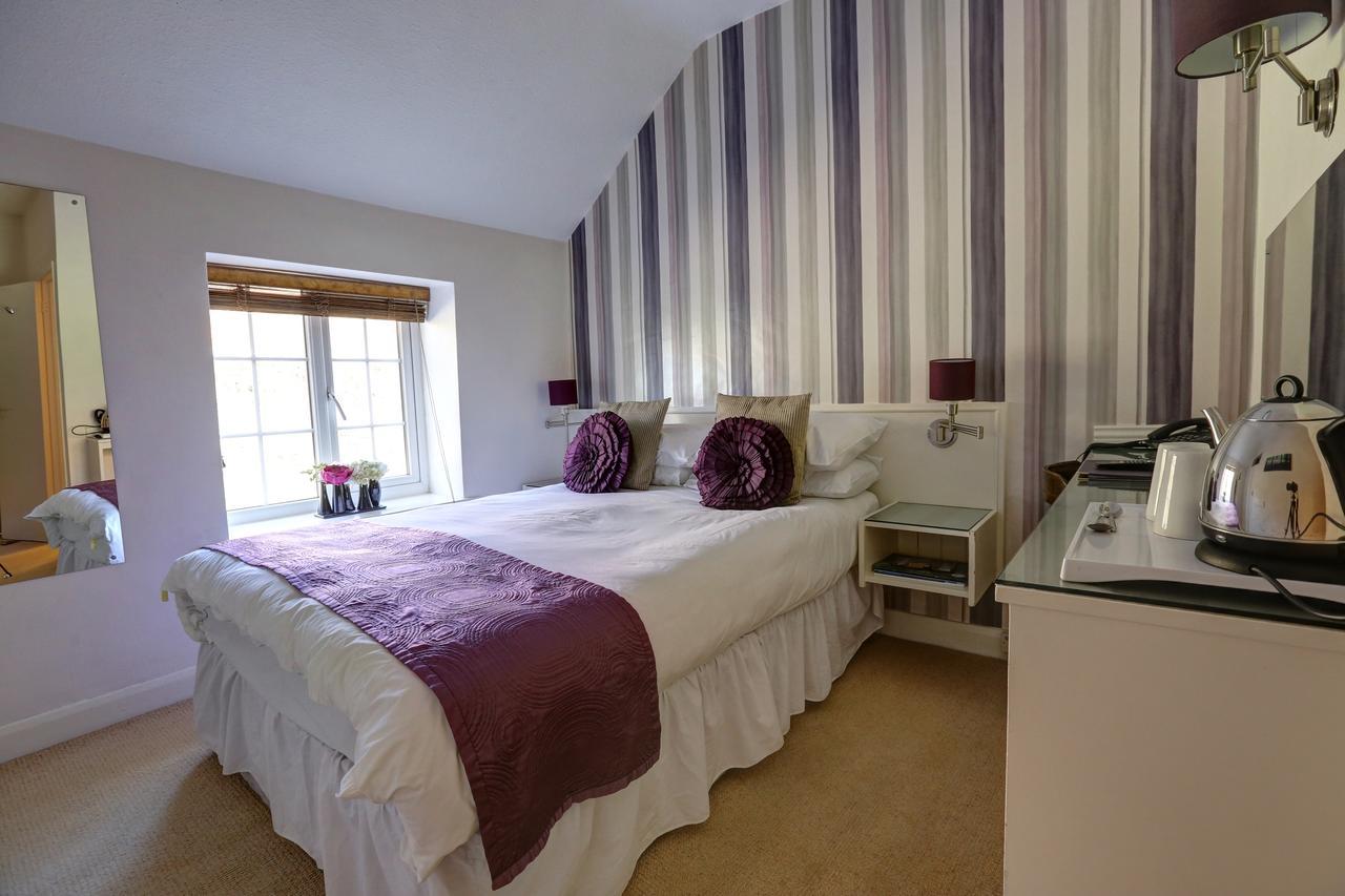 Standard Double Room,1098859983:JPEG