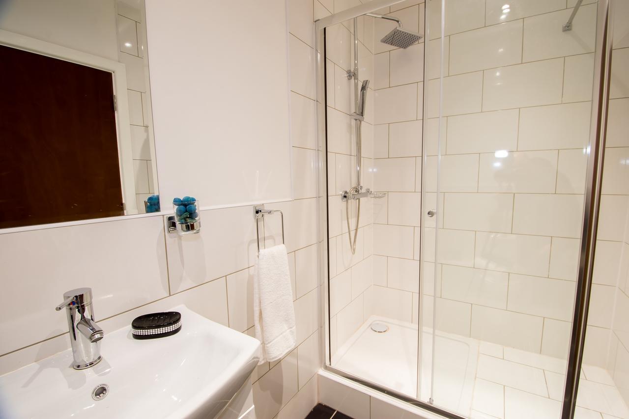 Double Room,579437028:JPEG