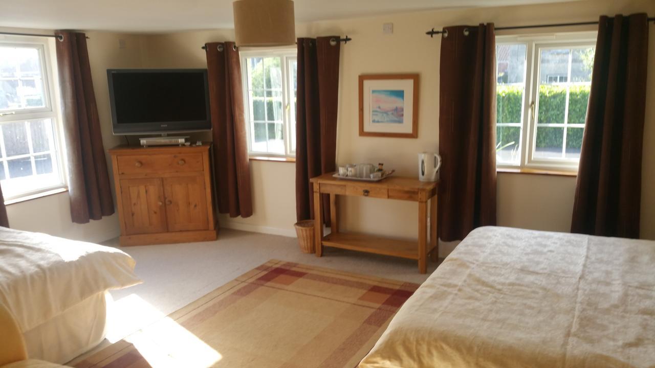 Deluxe Family Suite