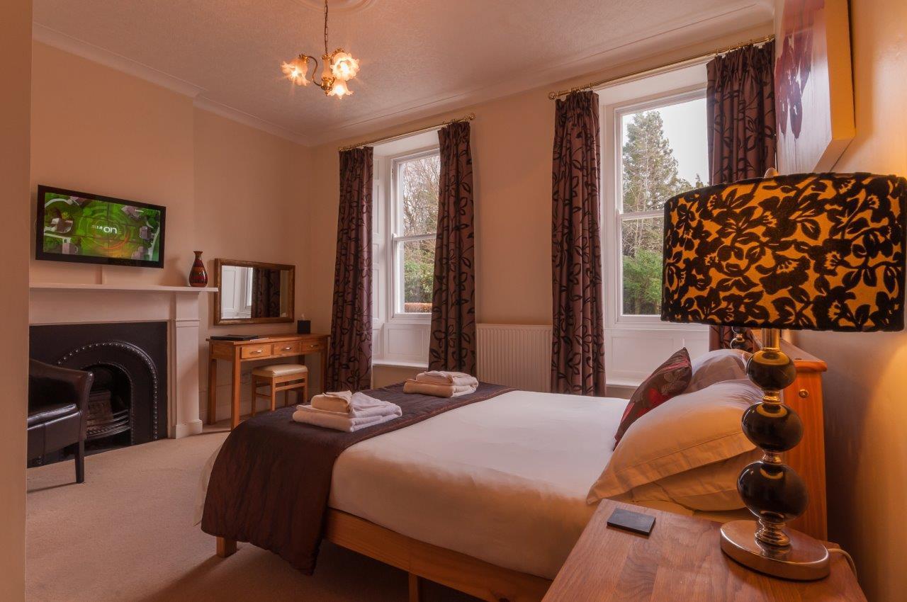 Standard King Room