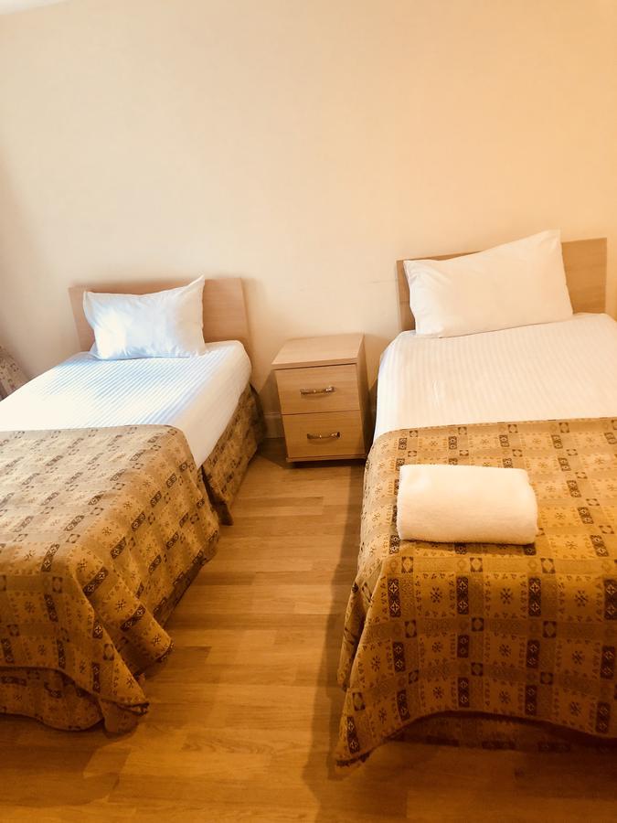 Twin Room without Window,632607876:JPEG