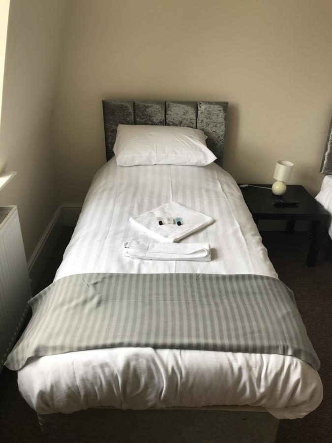 Single Room with Bathroom