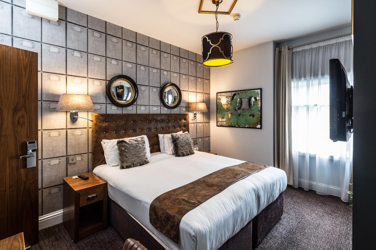 Standard King Room,832371218:JPEG