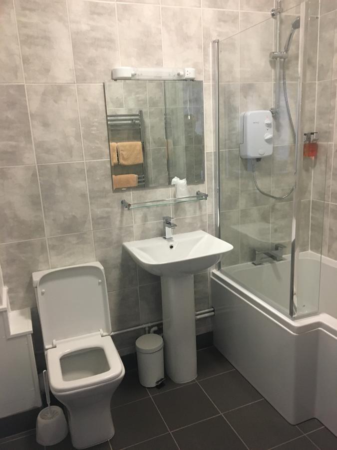 Family Room,1607653943:JPEG