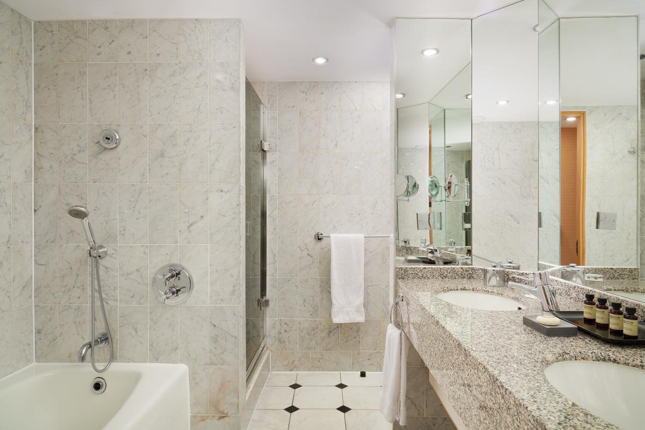 River King Suite