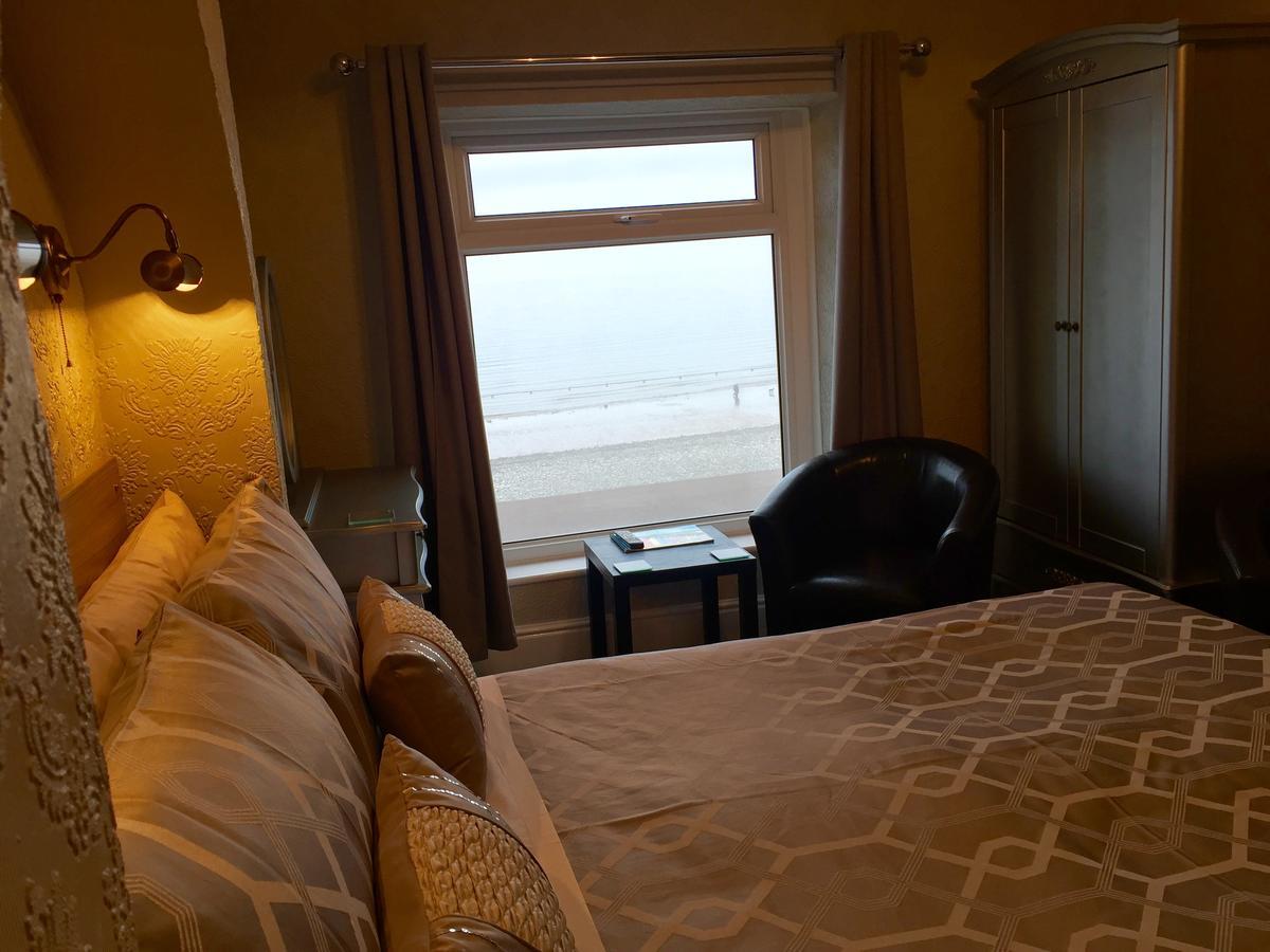 Double Room with Sea View,646086405:JPEG