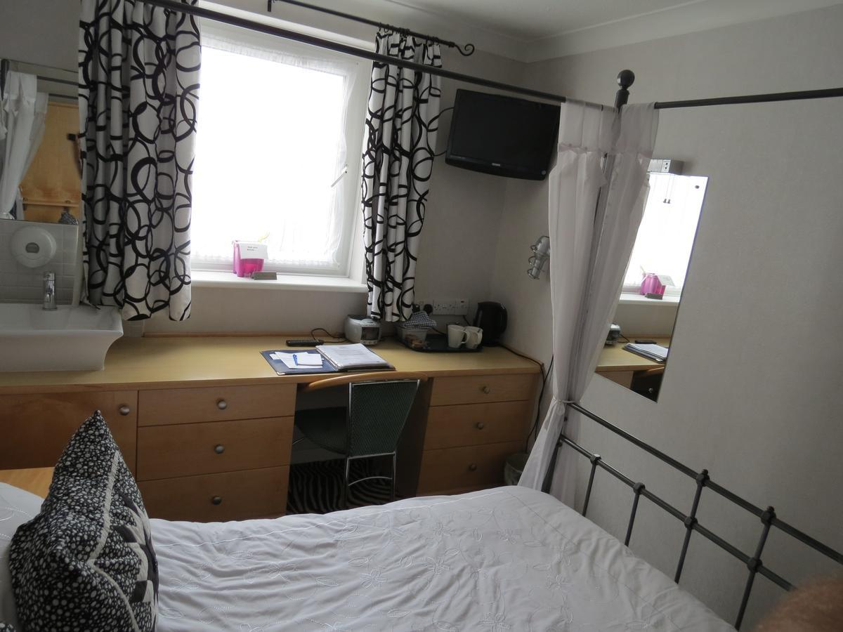 Double Room with Four Poster Bed