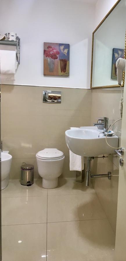 Double Room,690606318:JPEG