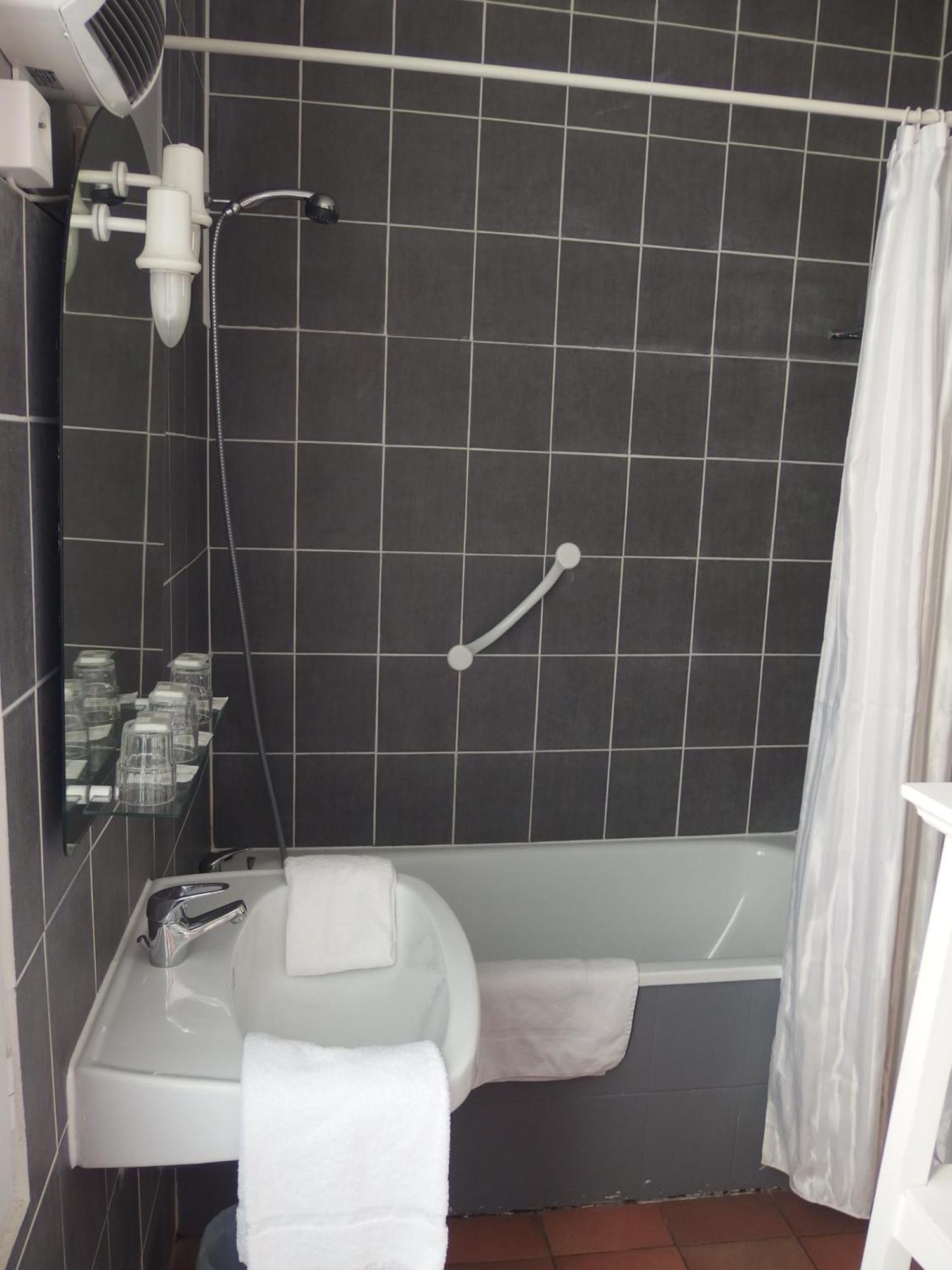 Balcony Room,1211765533:JPEG