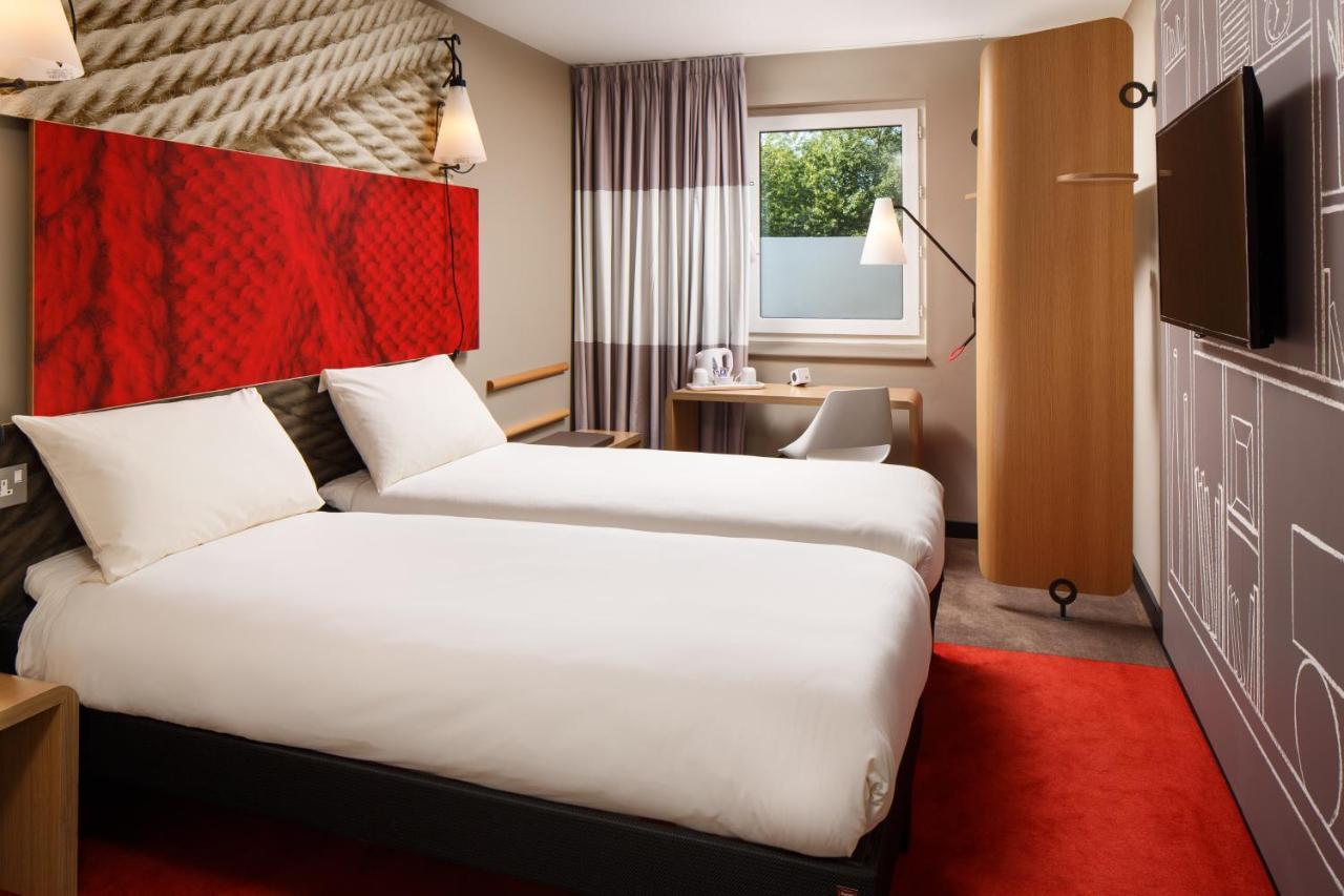 Twin Room,695438739:JPEG