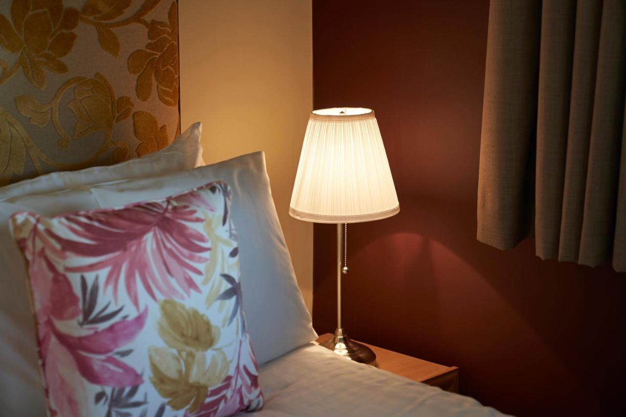 Snug Double Room