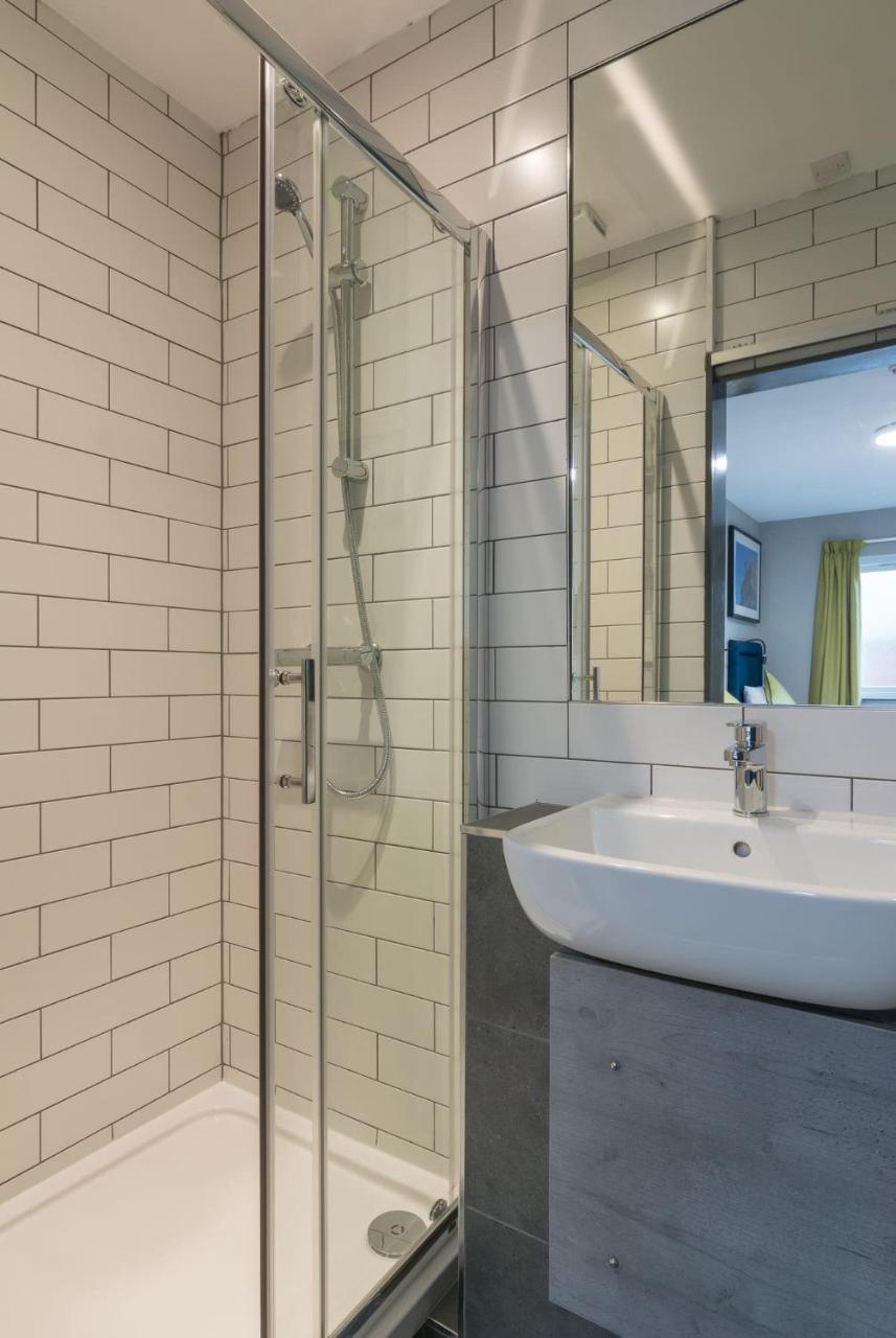 Comfort Triple Room with Shower
