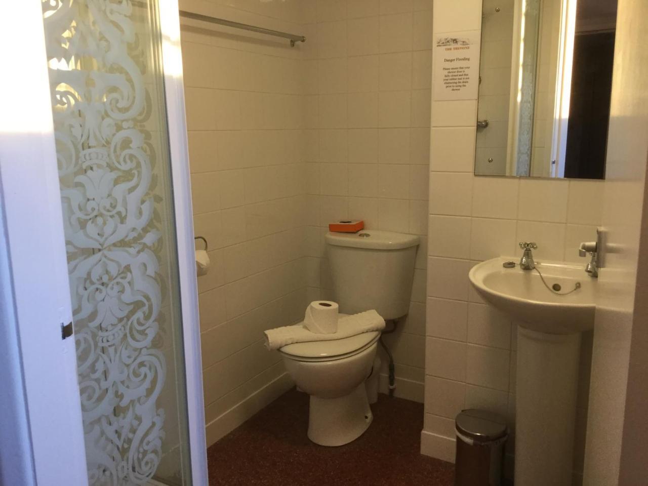 Rear-Facing Double Room