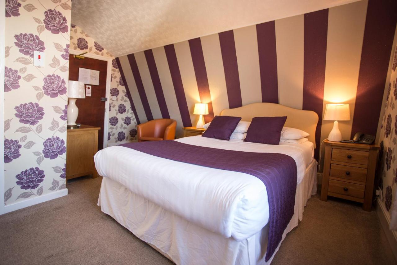 Double Room,1305793087:JPEG