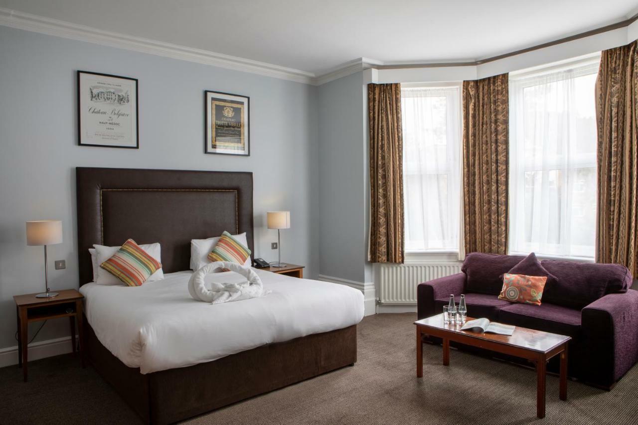 Family Room,966814858:JPEG