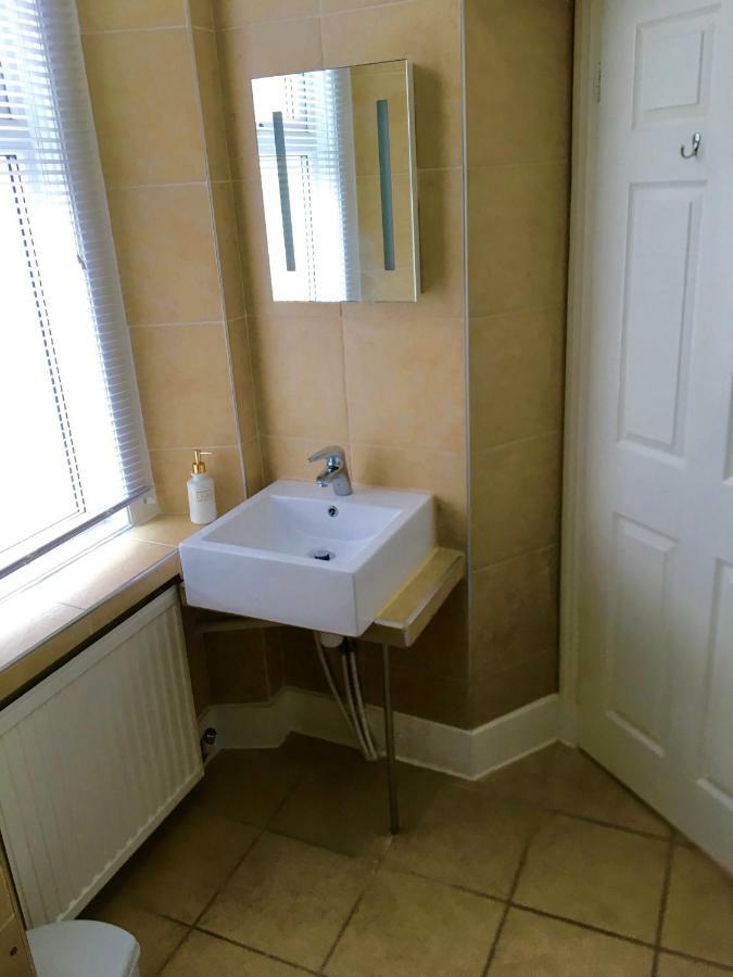 Standard Twin Room,806536563:JPEG