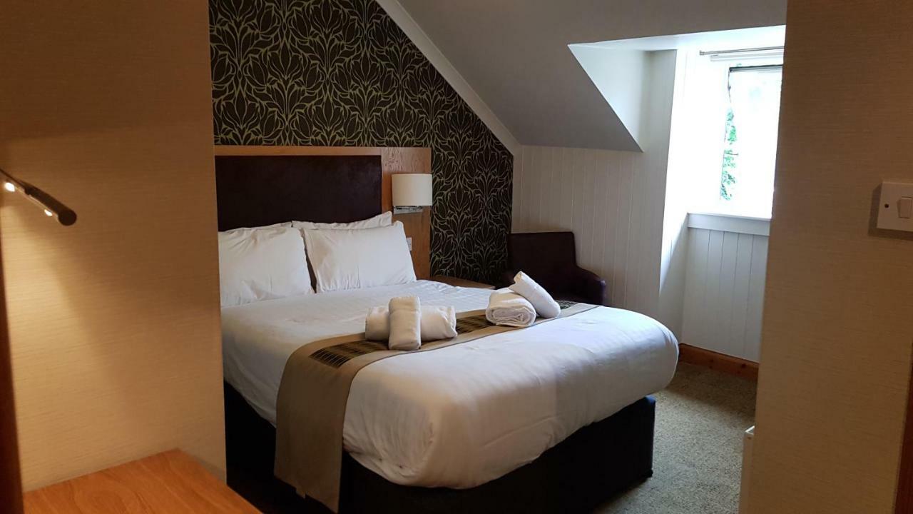 Double Room with Mountain View,811999554:JPEG