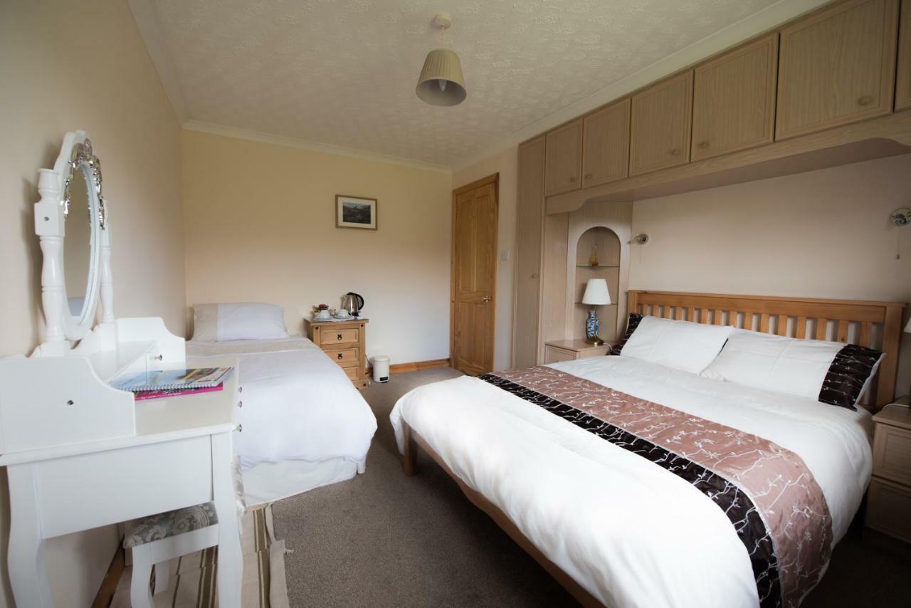 Standard Family Room,861206060:JPEG