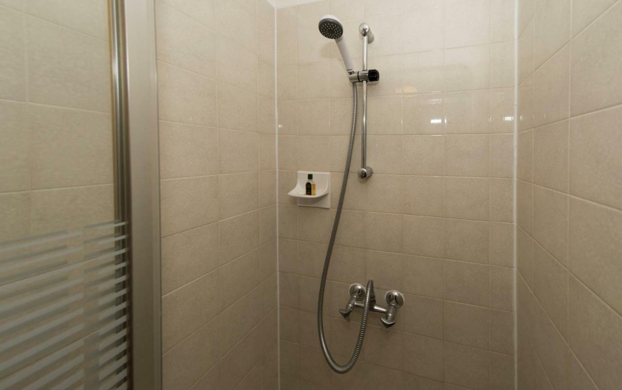Single Room with Shared Bathroom