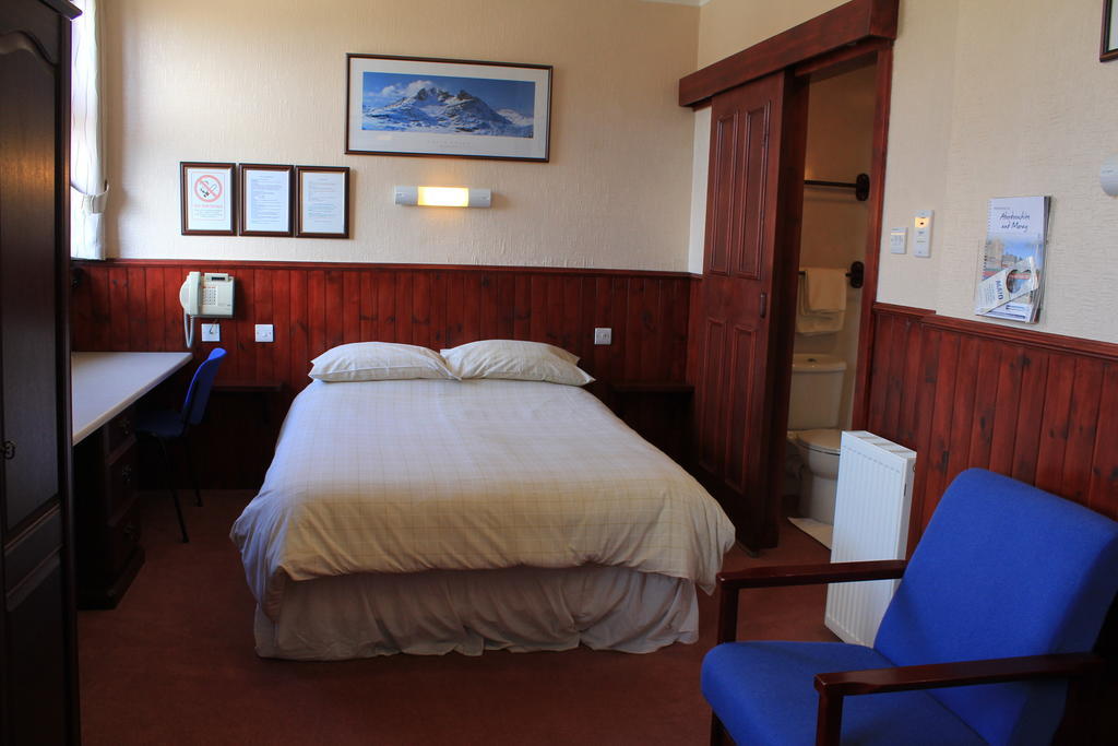 Double Room,88499054:JPEG