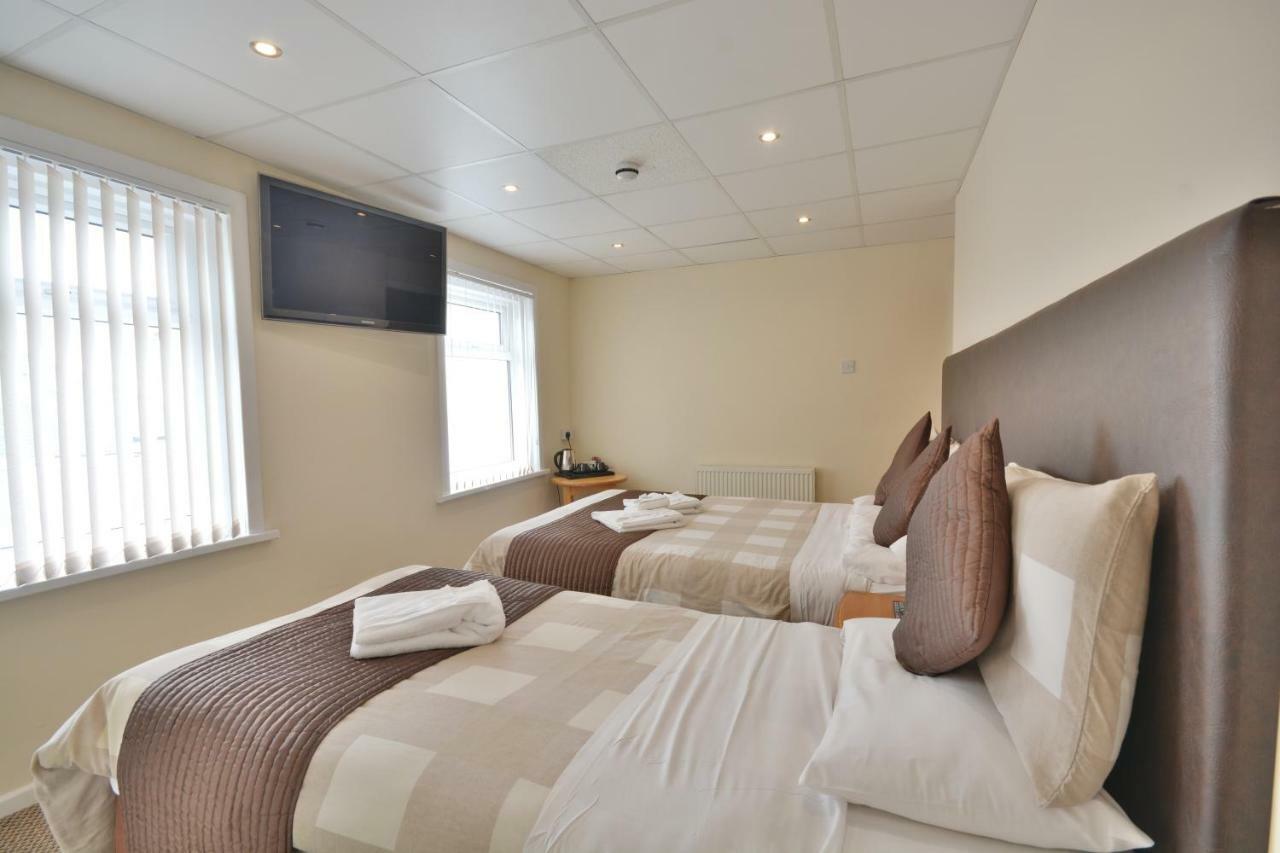 Triple Room with Bath,904431412:JPEG