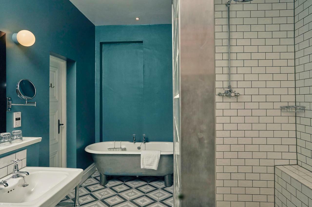 Deluxe Room,908935723:JPEG