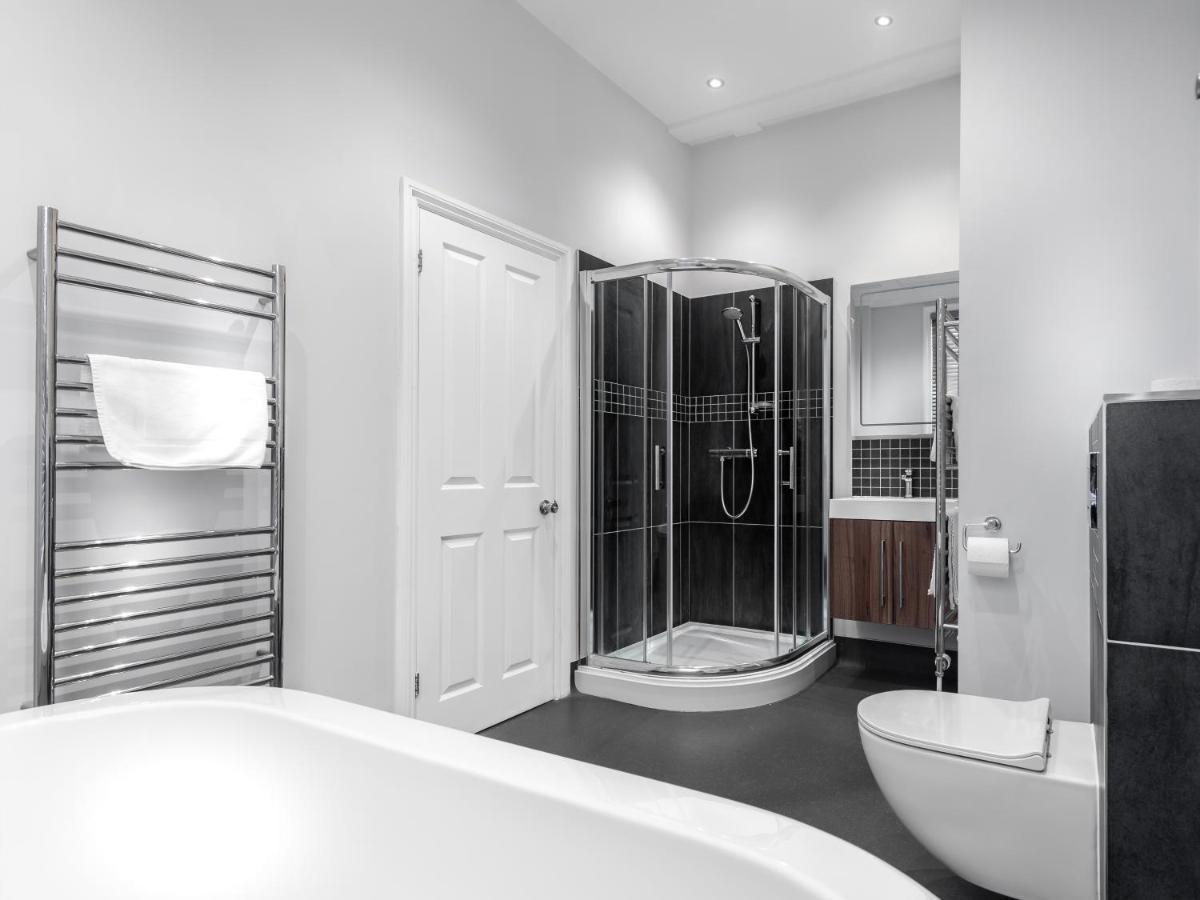 Triple Room,786273183:JPEG