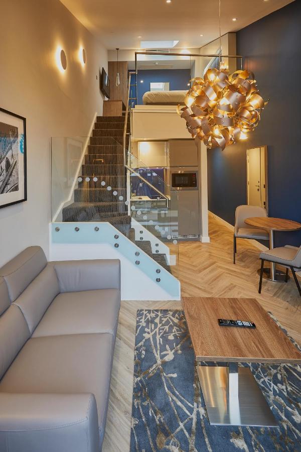 Loft Suite