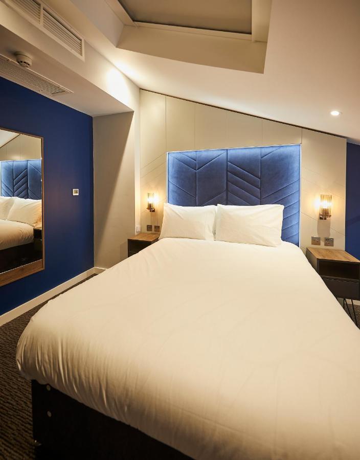 Loft Suite with Balcony