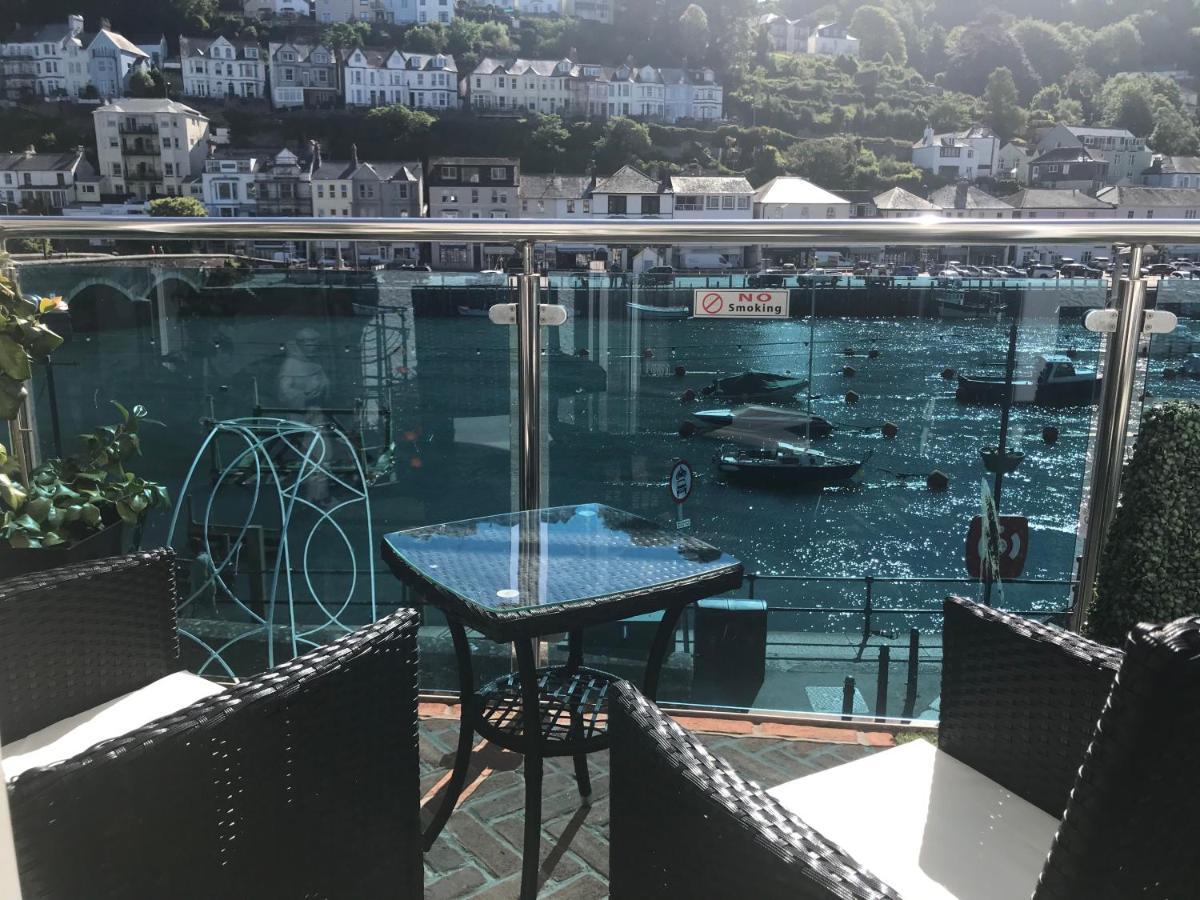 Deluxe Double Room Balcony Sea View,995982913:JPEG