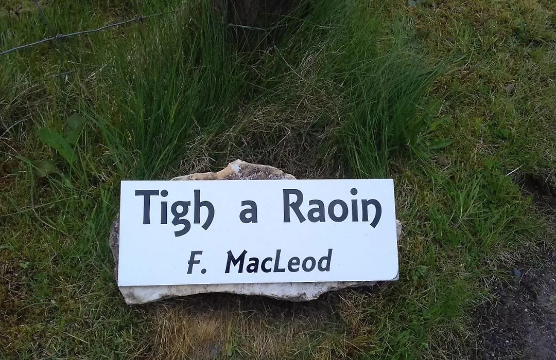 Tigh A Raoin-1