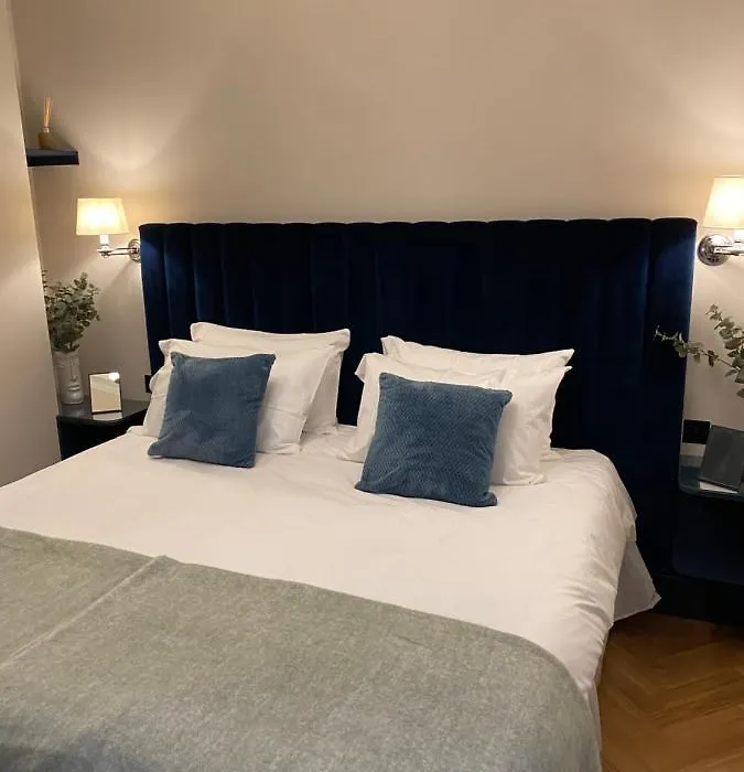 Ch1 Boutique Stays-Roman Bath Suite-1