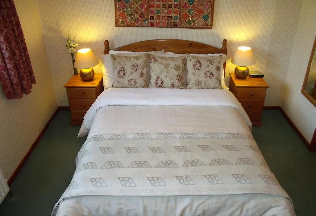 Home From Home Bed And Breakfast-1