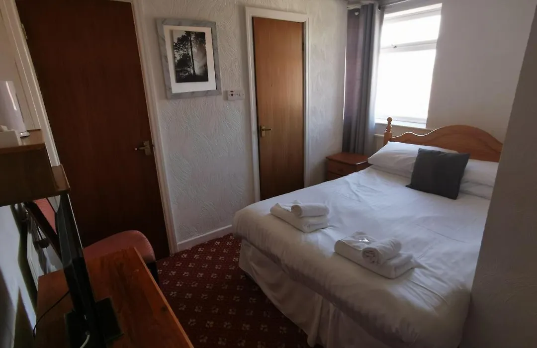 Leverdale Hotel-1