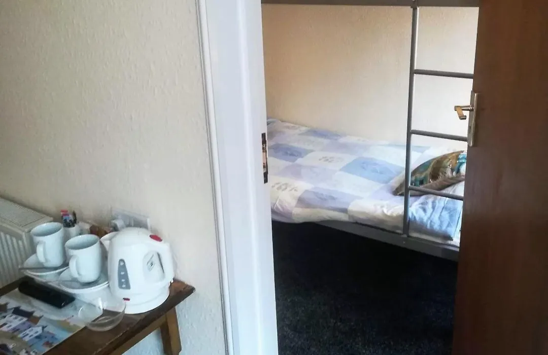 Schofield Guest House-1