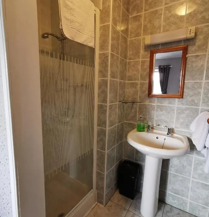 Whitehouse Guest House-1