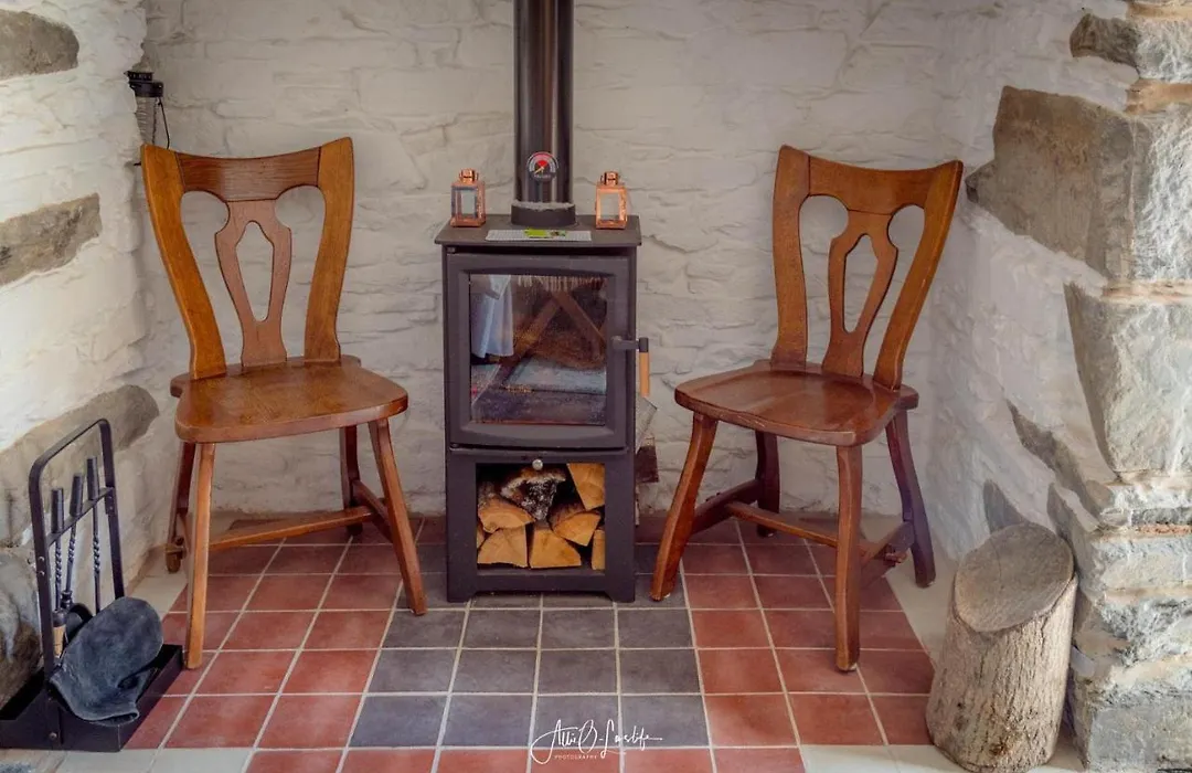 The Gallery At Bull Cottages-1