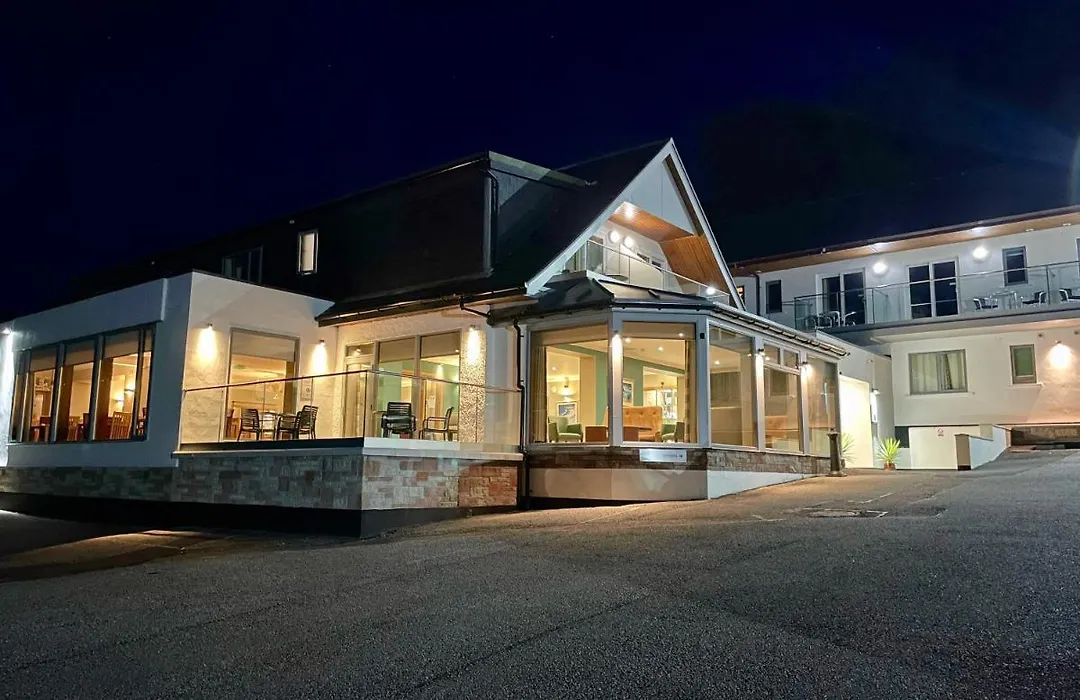 Clan Macduff Hotel-1