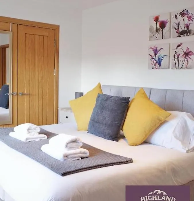 Highland Stays - Ben View Double Rooms-1