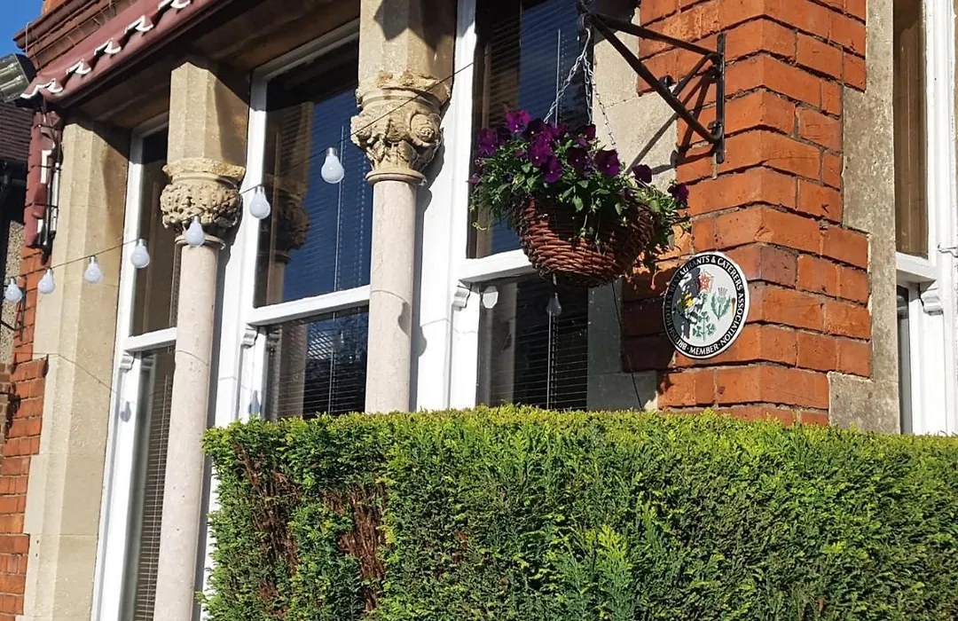 The Lismore Hotel-1