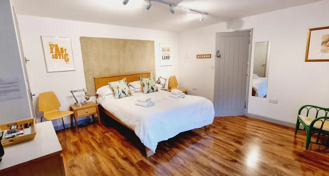 B - Simply Rooms-1