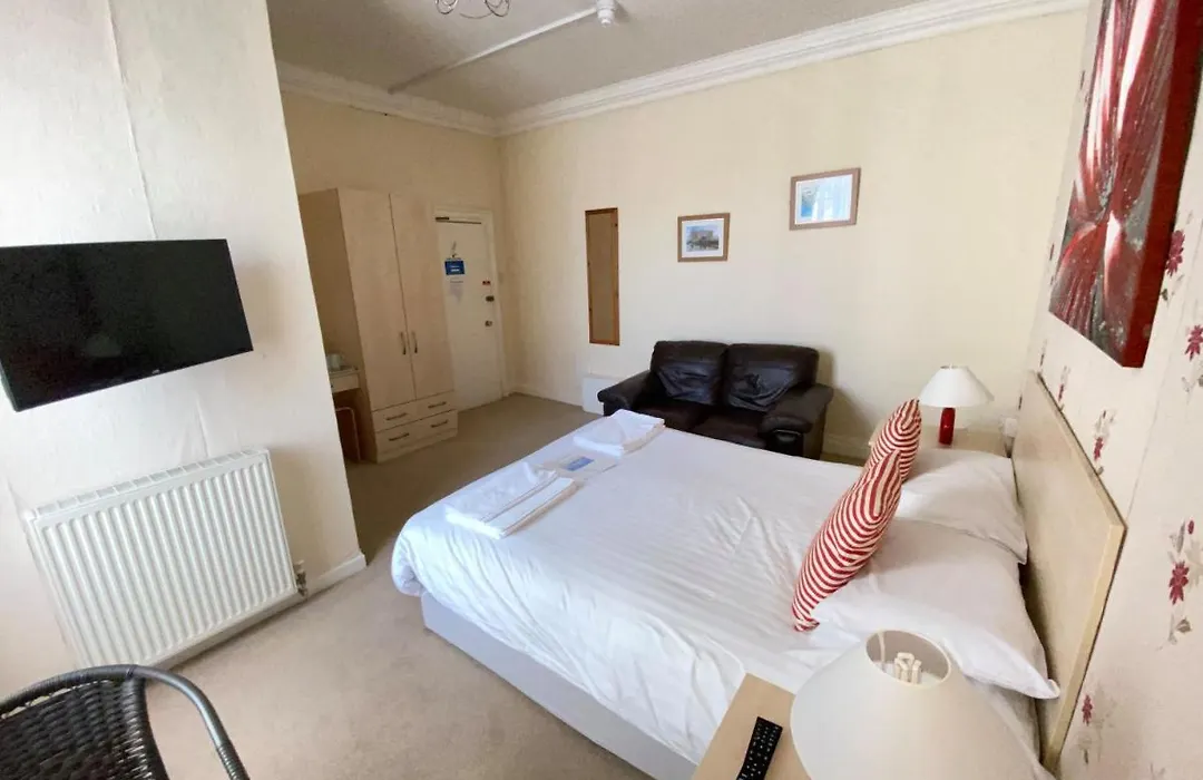 Weymouth Beach B&B - Adult Only-1