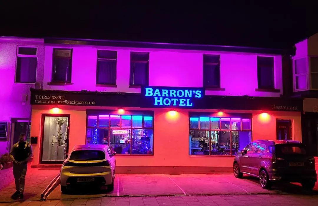 Barrons Hotel-1