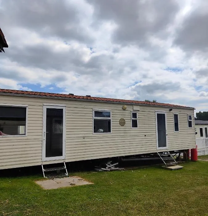 G6 Static Caravan, Fairway Holiday Park-1