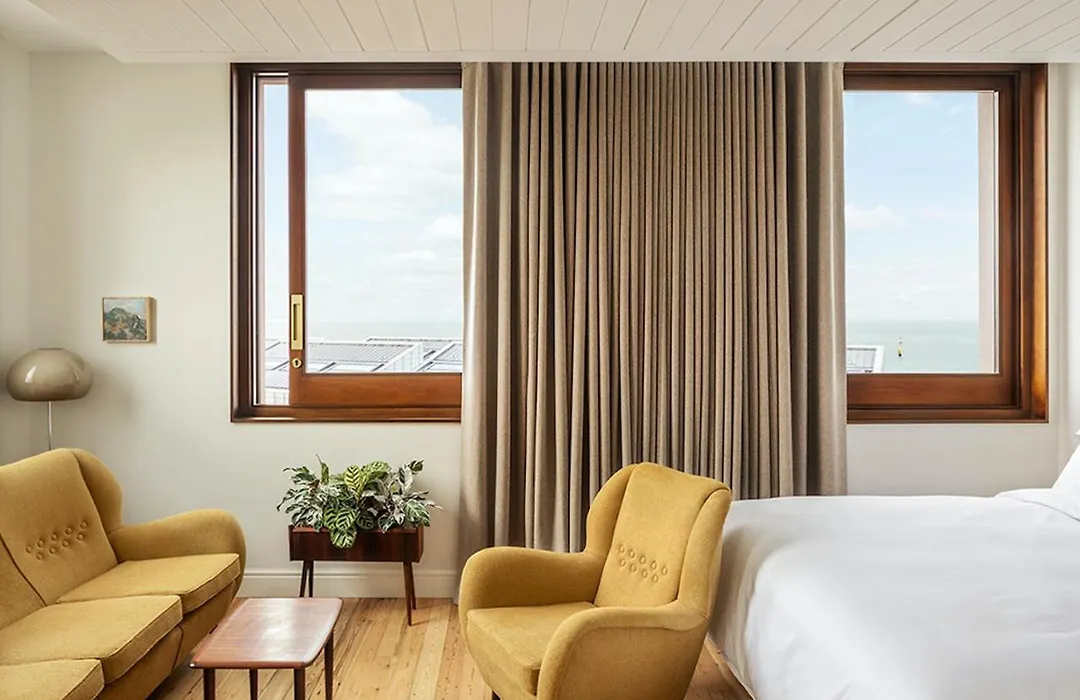 Fort Road Hotel-1