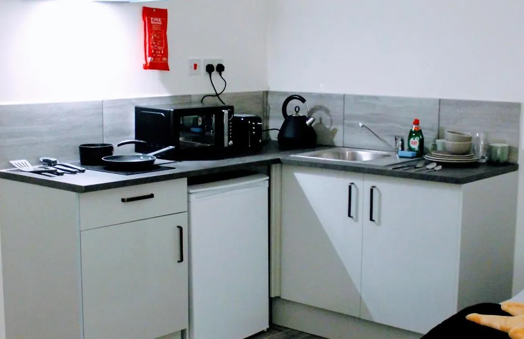 Easy Living Nottingham - Burns Street-1